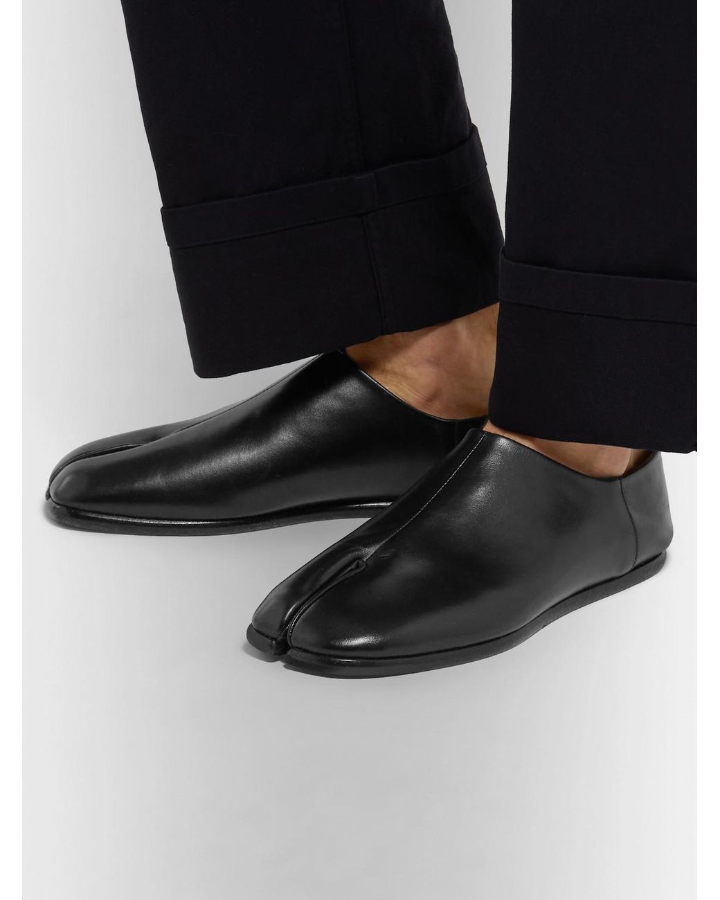 Maison Margiela Black Tabi Split-Toe Leather Collapsible-Heel Loafers for men