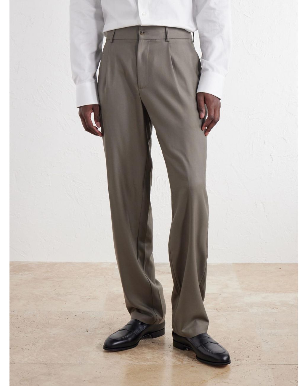 De Bonne Facture Gray One Pleat Straight-Leg Pleated Virgin Wool Trousers for men
