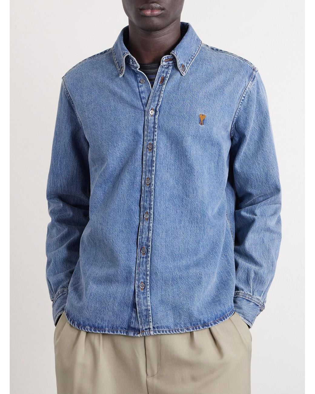 Button-Down Collar Logo-Embroidered Denim Shirt di AMI in Blue da Uomo
