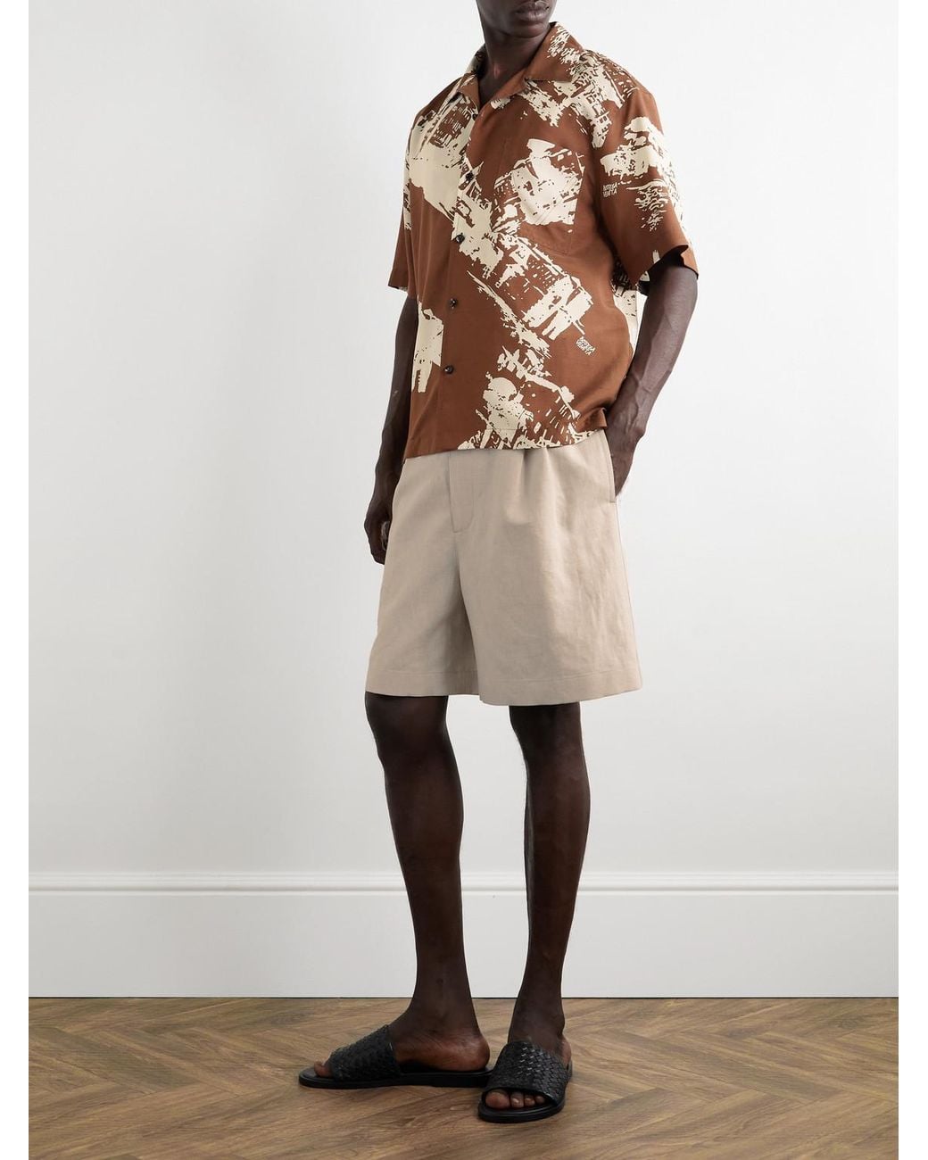 Bottega Veneta Natural Straight-Leg Pleated Linen And Cotton-Blend Twill Shorts for men