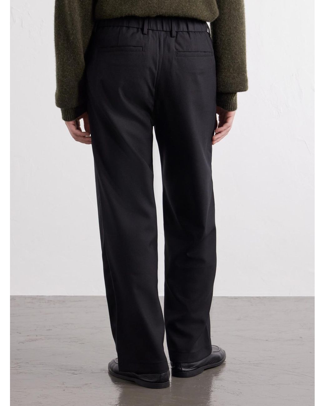 Mr P. Blue Wide-Leg Pleated Wool-Fresco Trousers for men