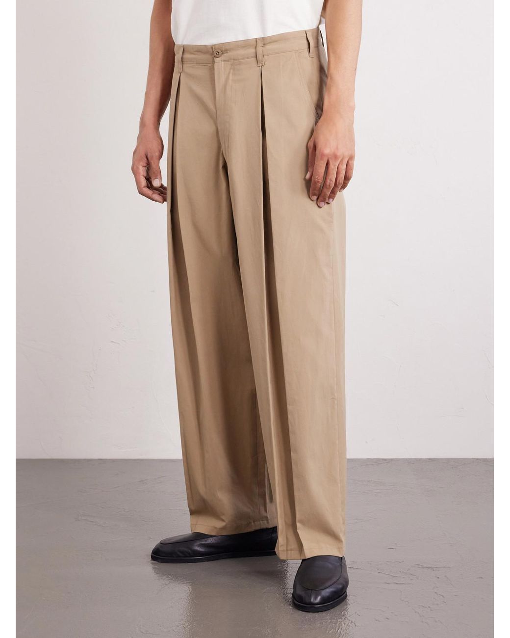 Monitaly Natural Ekusy Wide-Leg Cropped Pleated Cotton Trousers for men