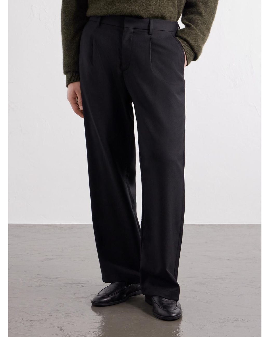 Mr P. Blue Wide-Leg Pleated Wool-Fresco Trousers for men