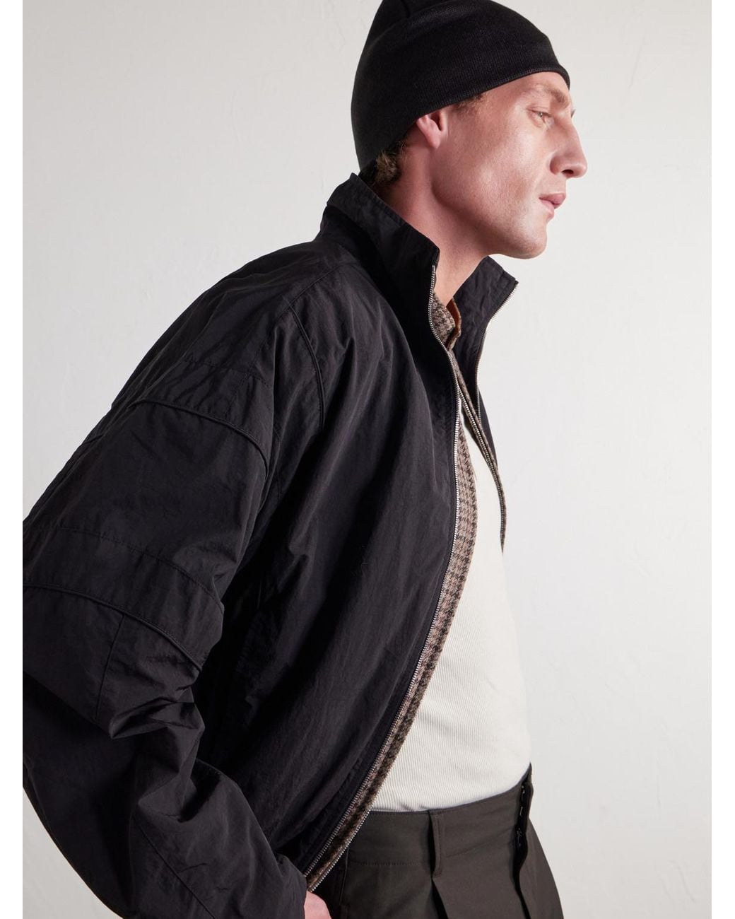 Blue Blue Japan Black Cloud Sea Jacquard Beanie for men