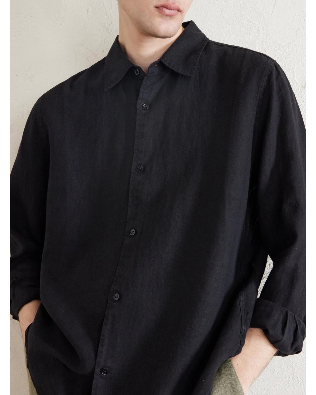 Garment-Dyed Linen Shirt di Mr P. in Black da Uomo