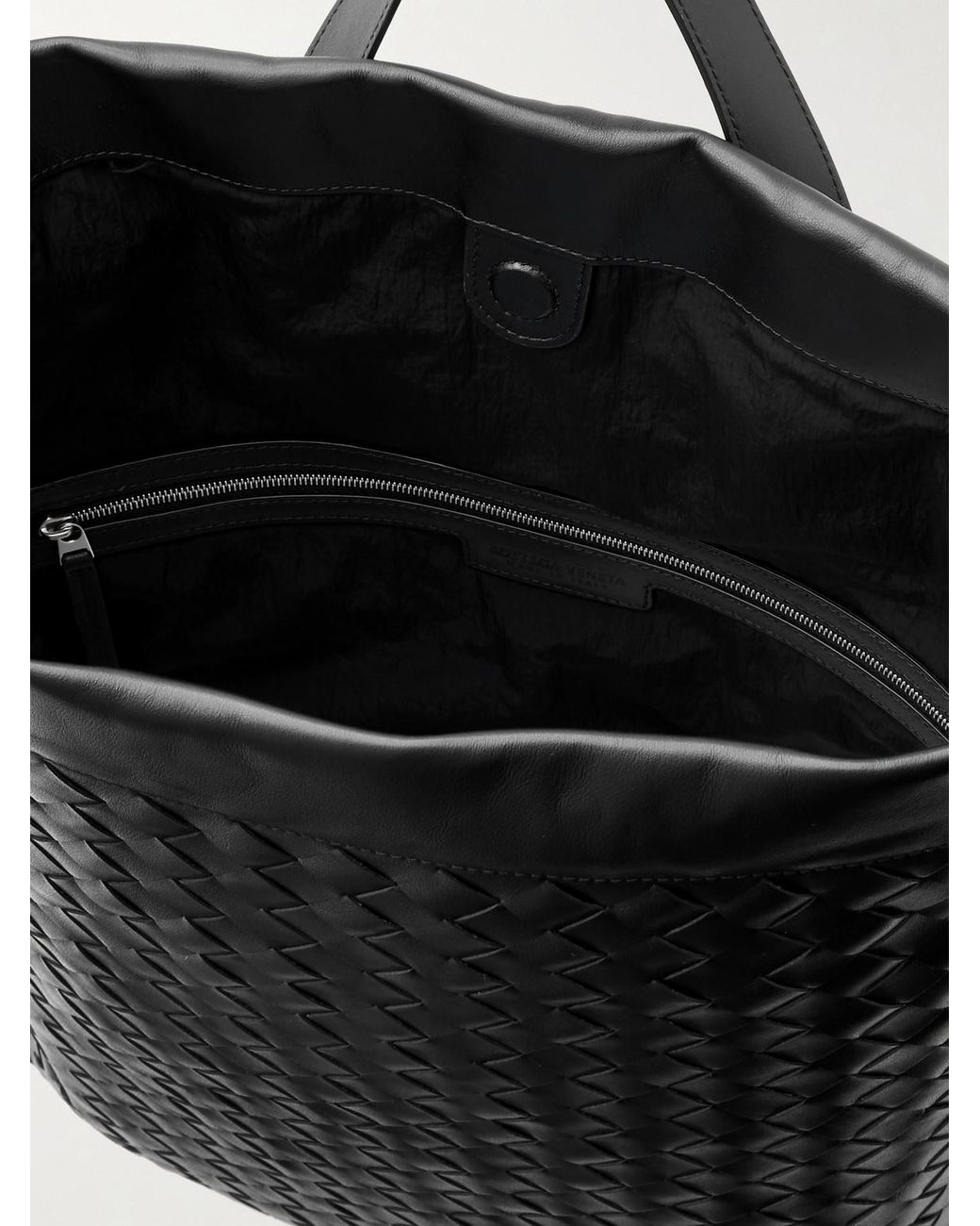 Bottega Veneta Black Trail Intrecciato Leather Drawstring Backpack for men
