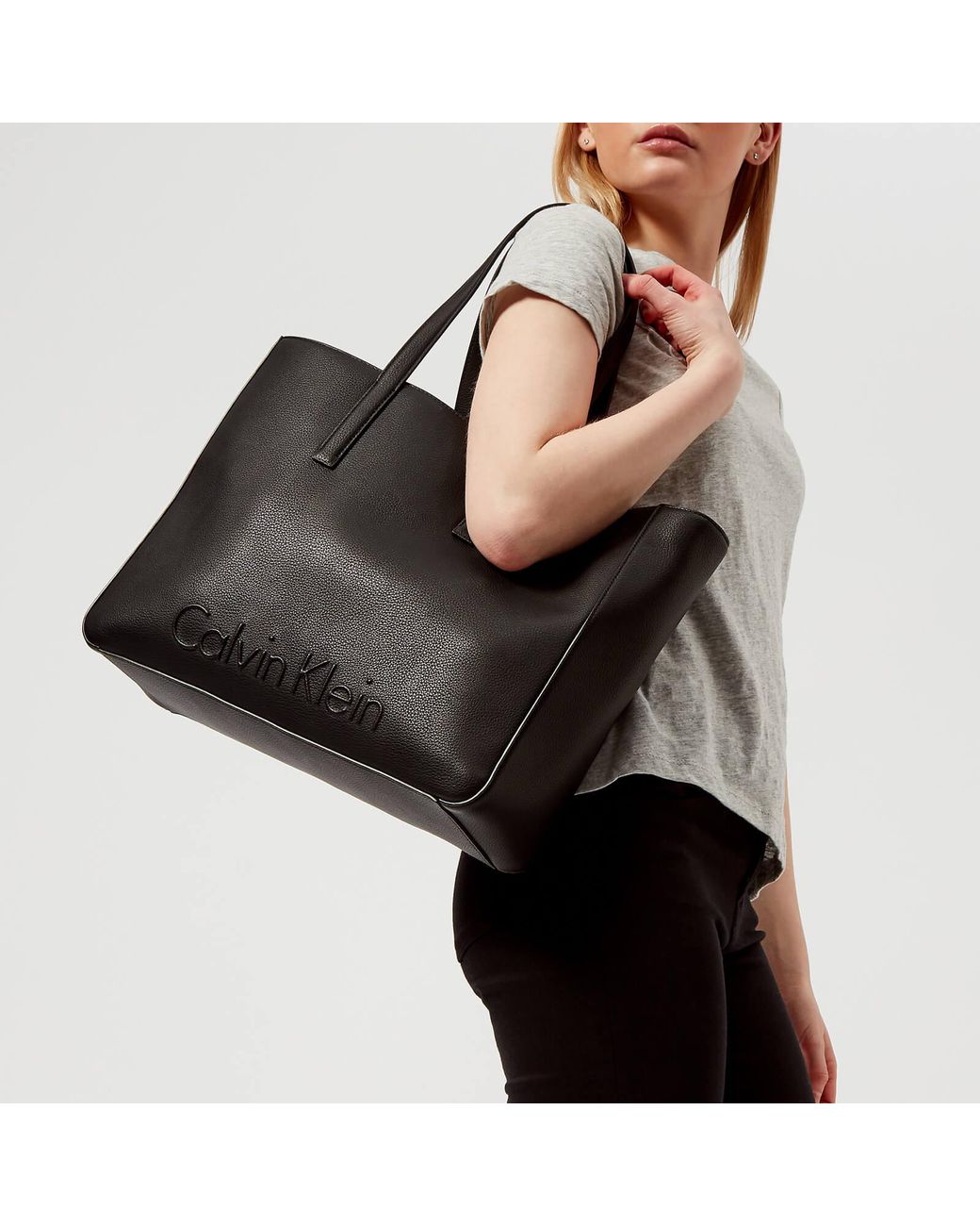 Calvin Klein Edge Large Shopper Bag in Black | Lyst Australia