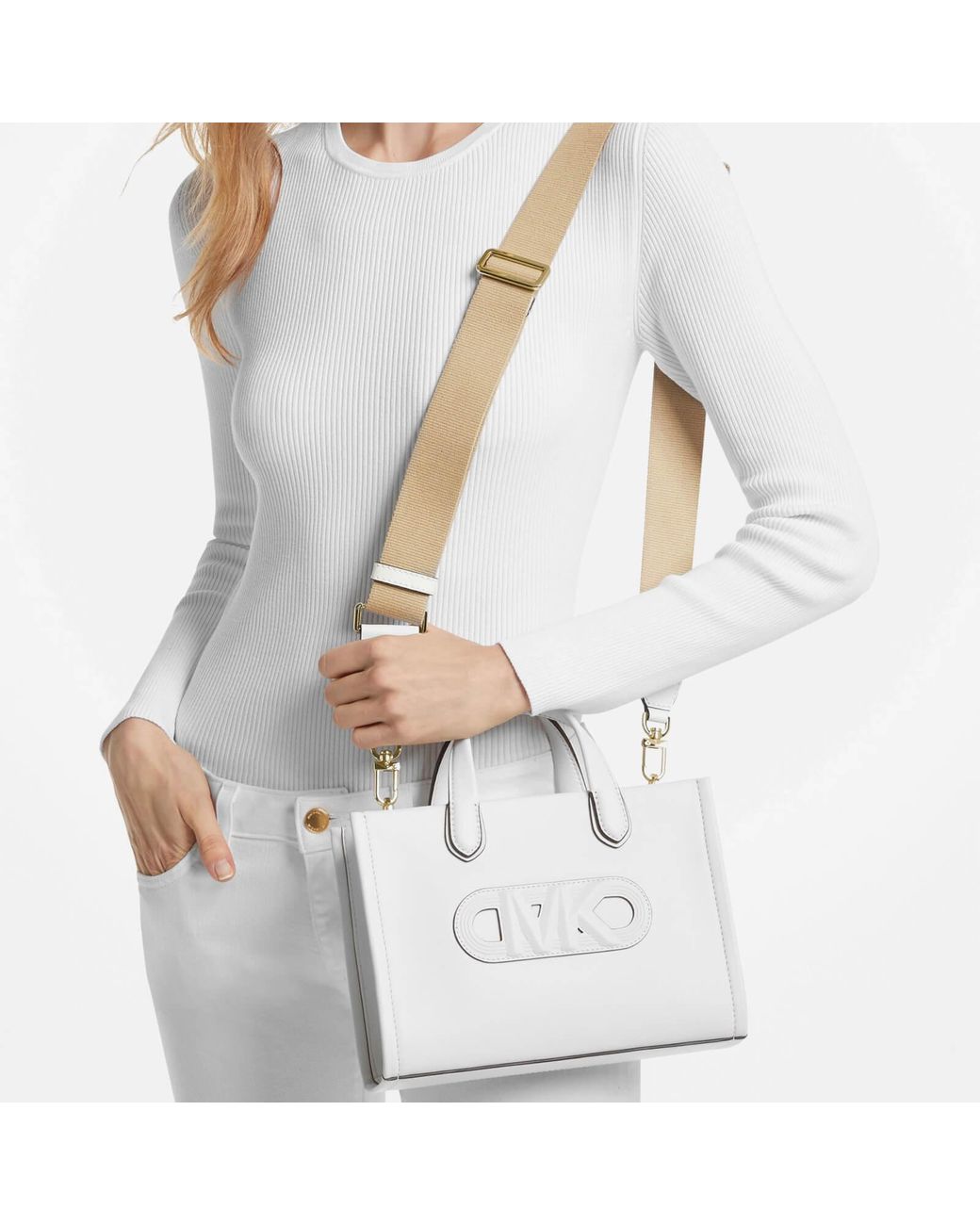 MICHAEL Michael Kors Gigi Small Leather Messenger Bag in White Lyst