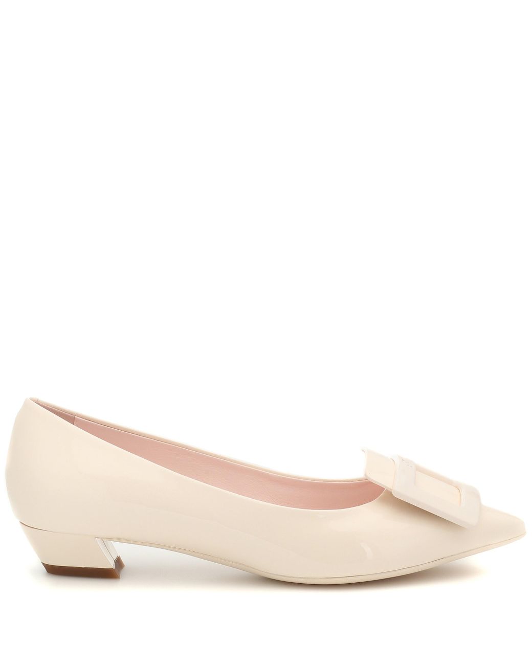 Roger Vivier Gommetine Leather Ballet Flats in White | Lyst