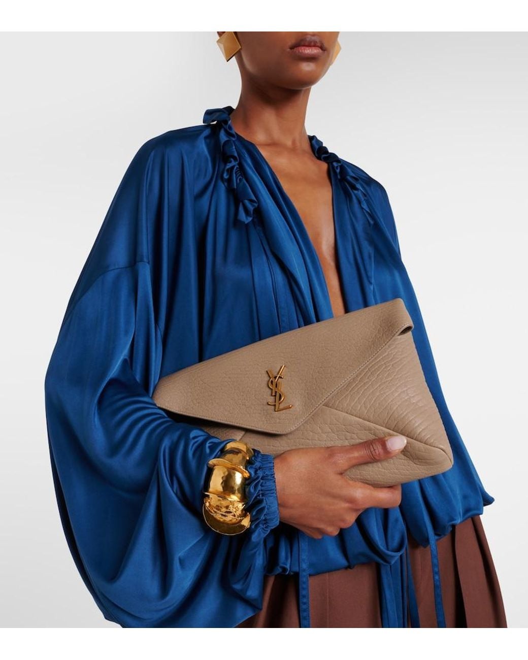 Clutch Cassandre Large di Saint Laurent in Natural