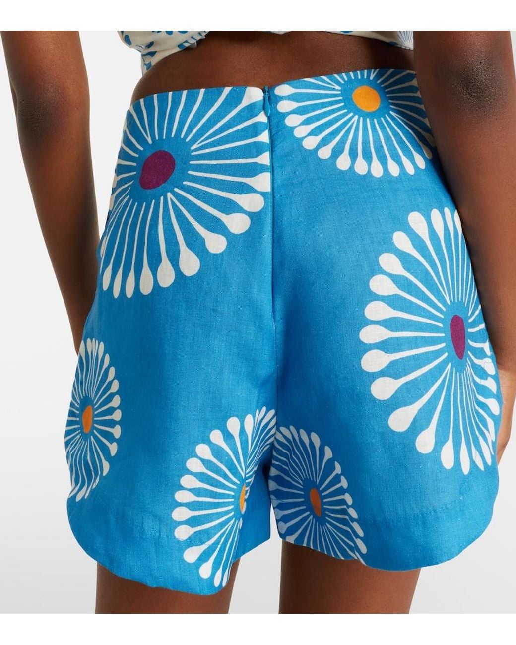 Cala De La Cruz Blue Bahamas Floral Linen Shorts