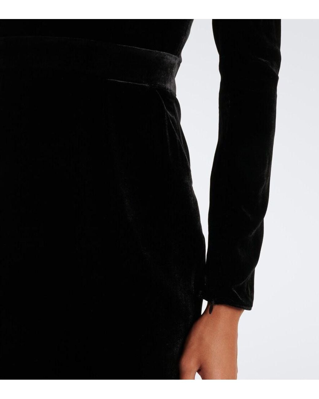 The New Arrivals Ilkyaz Ozel Black Farah Embellished Velvet Bustier Gown