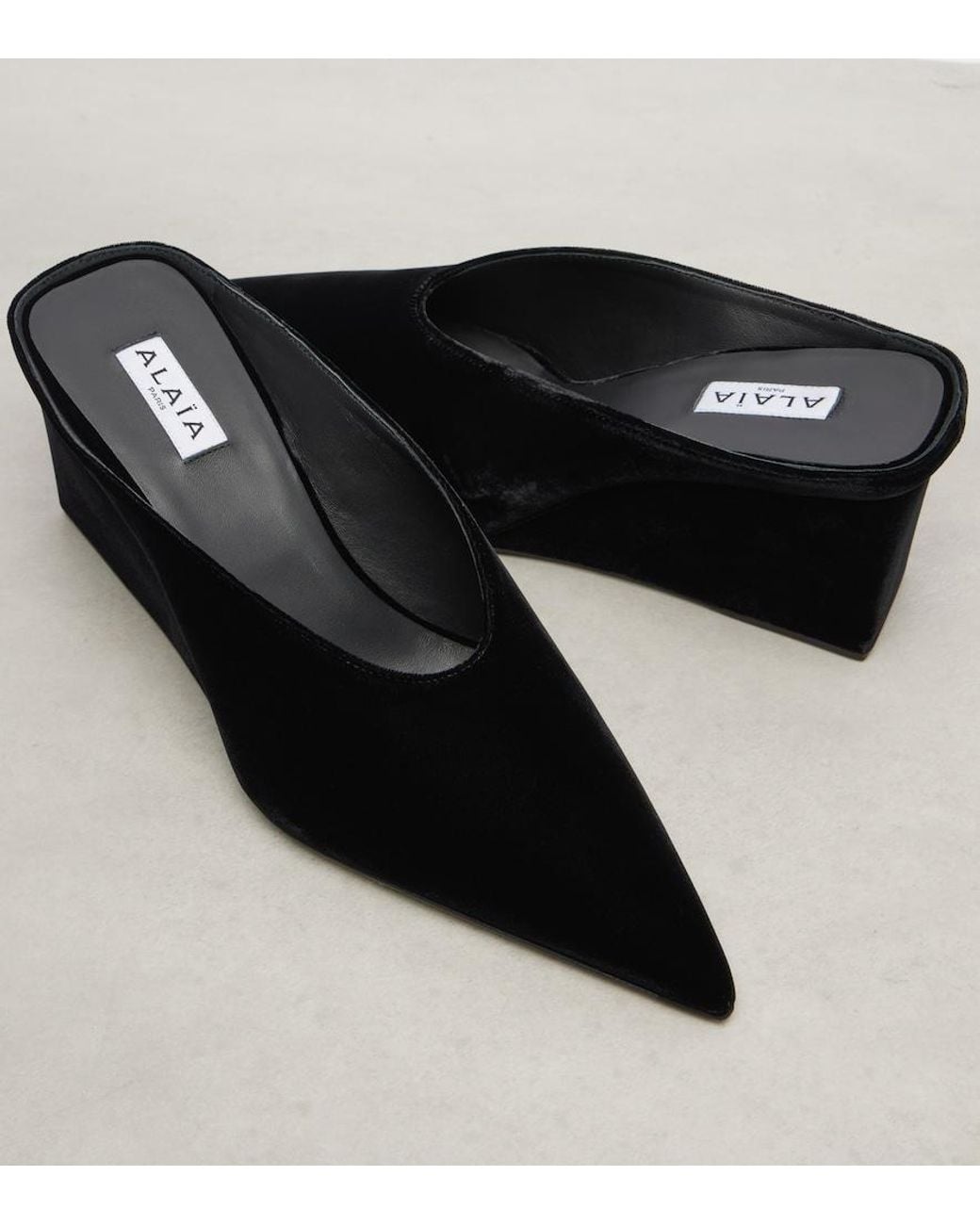 Alaïa Black Cube 75 Velvet Wedge Mules