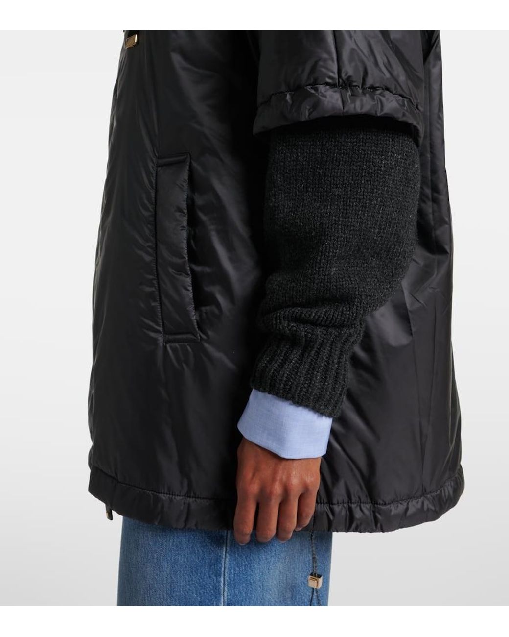Max Mara The Cube Greenci Padded Cape in Black | Lyst