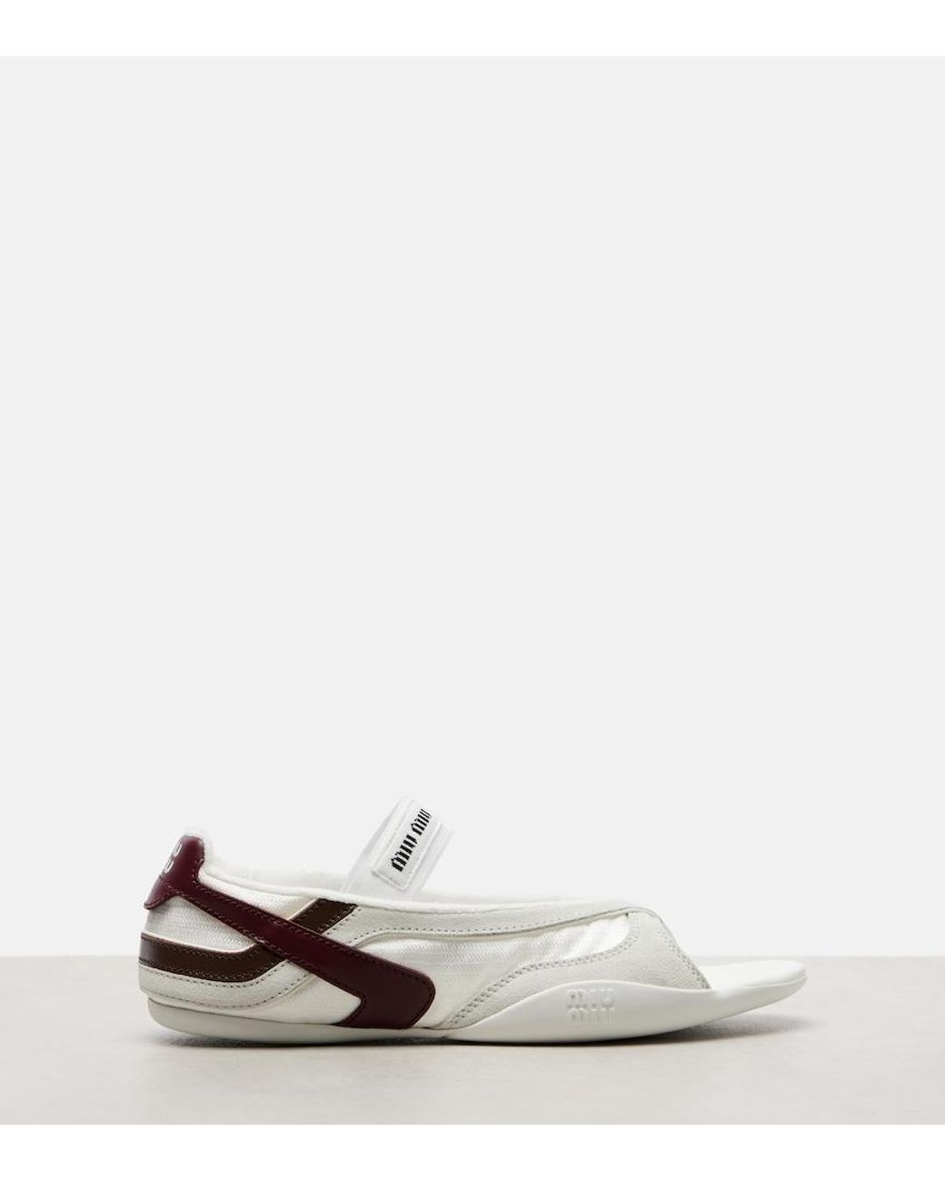 Miu Miu White Gymnasium Leather-Trimmed Thong Sandals