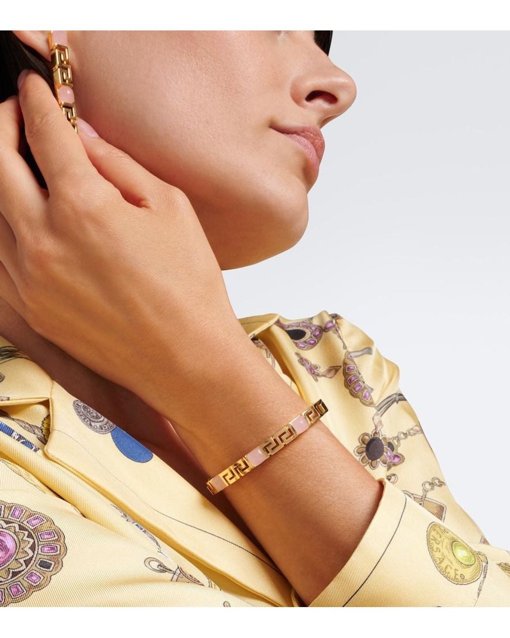 Versace White Verziertes Armband Greca