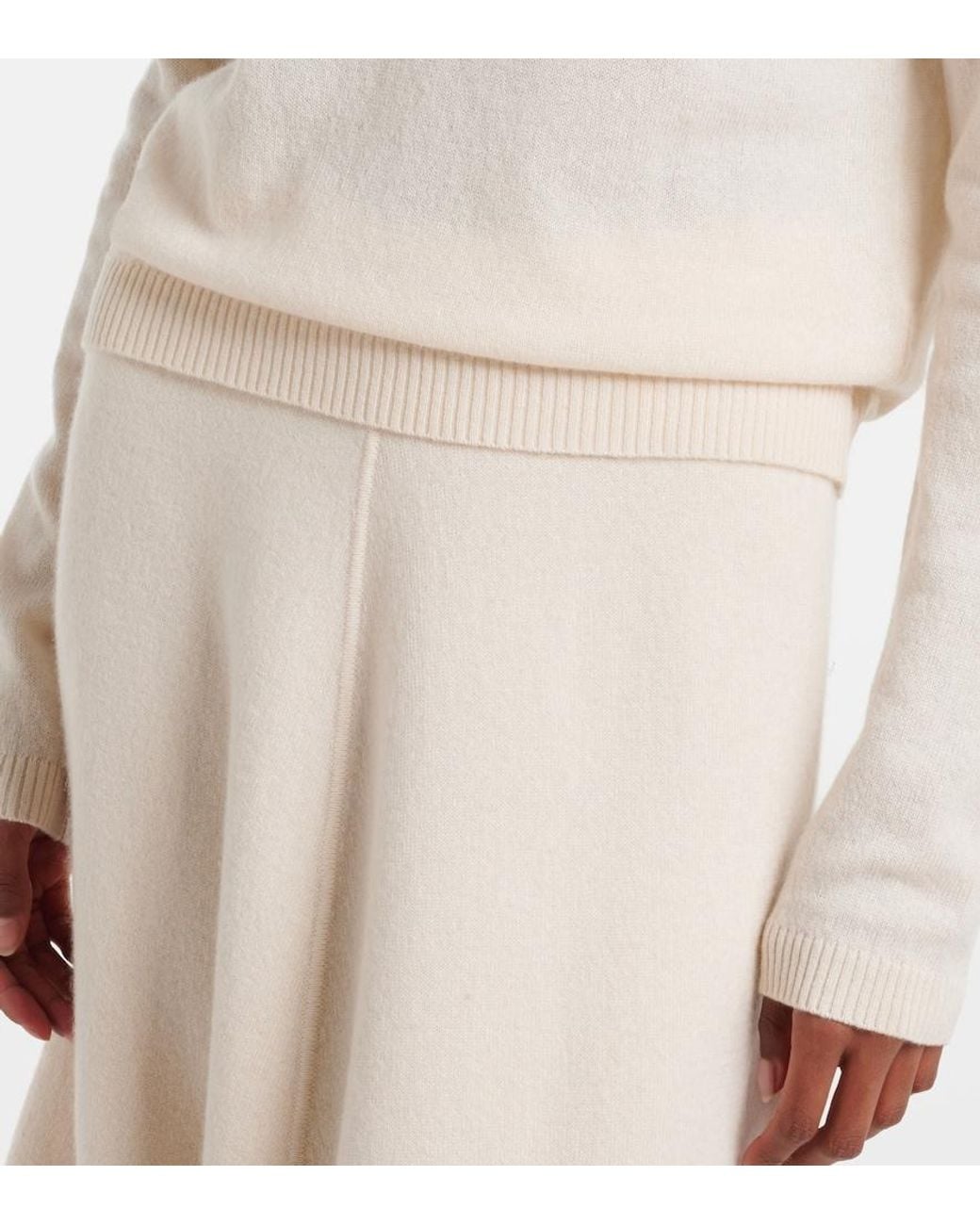 Jardin Des Orangers White Floral-Applique Wool And Cashmere Sweater