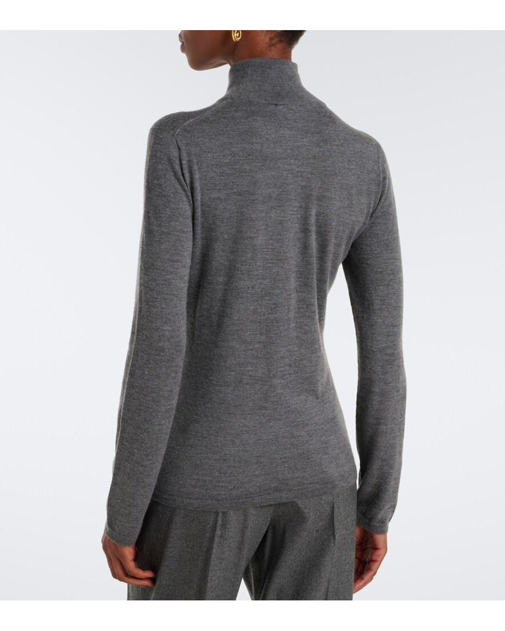 Max Mara Gray Cashmere Turtleneck Sweater