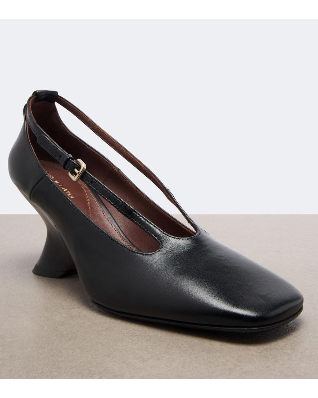 Dries Van Noten Black Leather Pumps