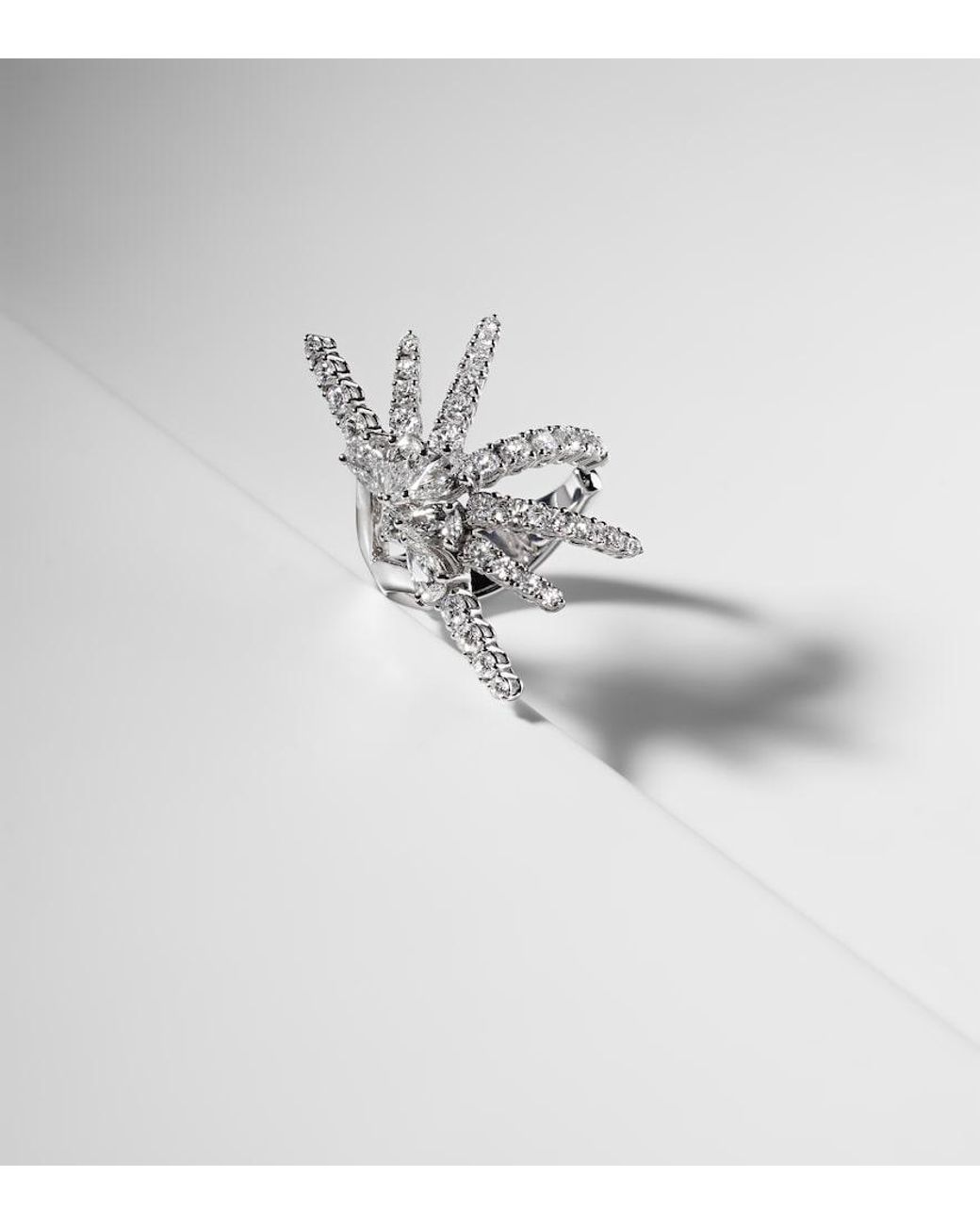 YEPREM White Y-Not 18Kt Ring With Diamonds