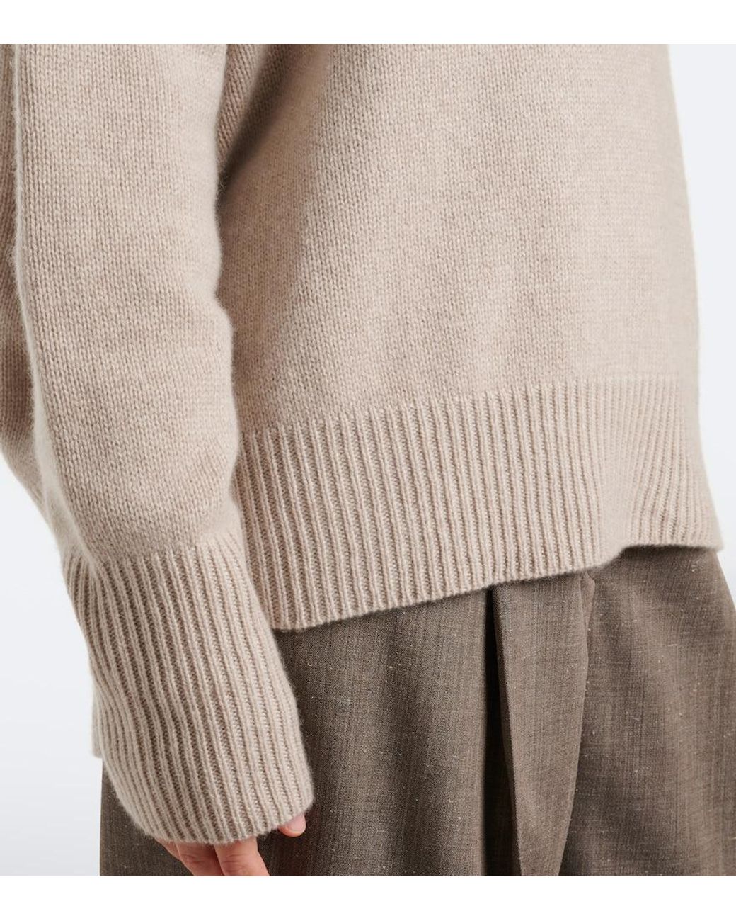 Pullover Mila di Lisa Yang in Gray