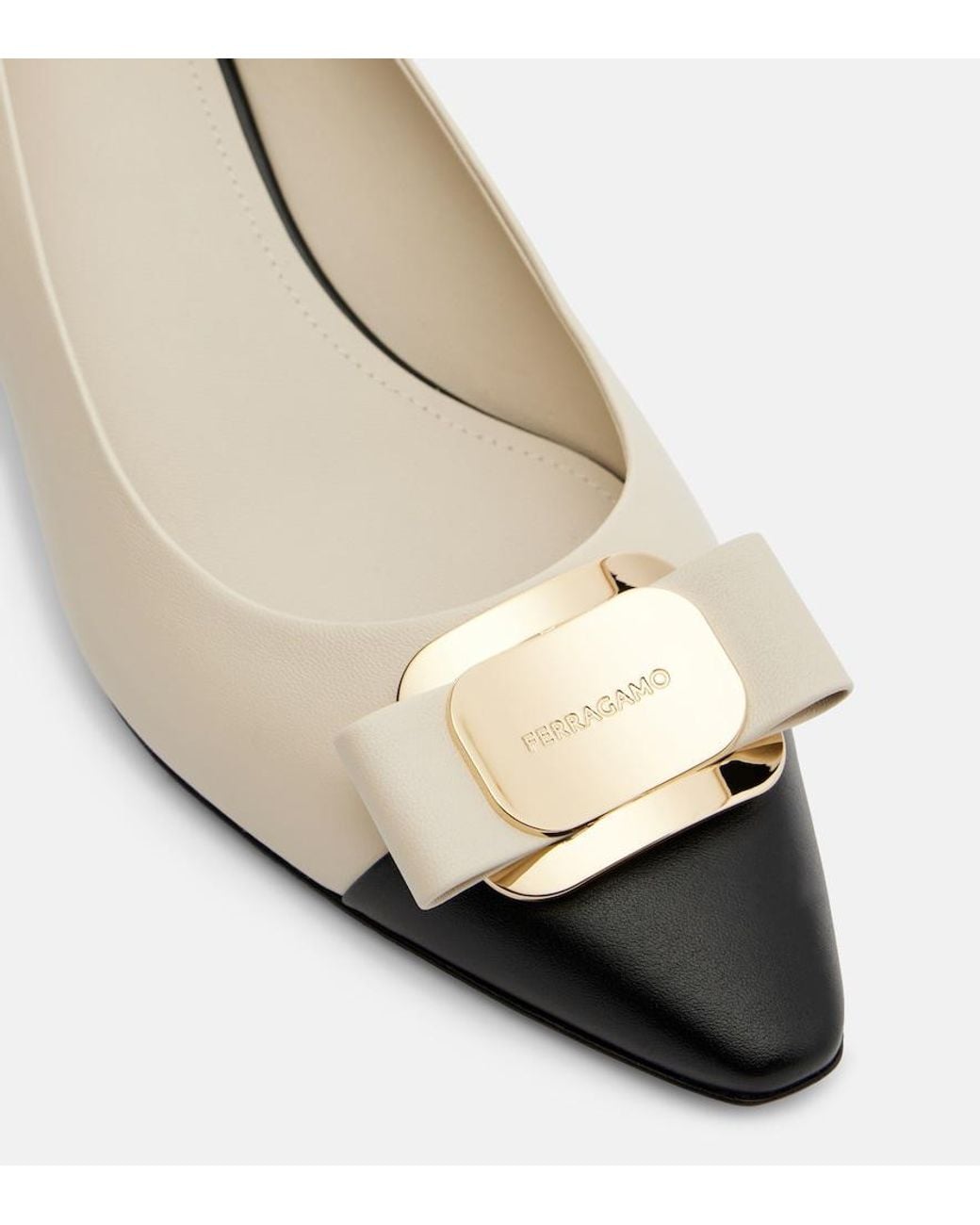 Ferragamo Natural Zelma Bow-Detail Leather Pumps