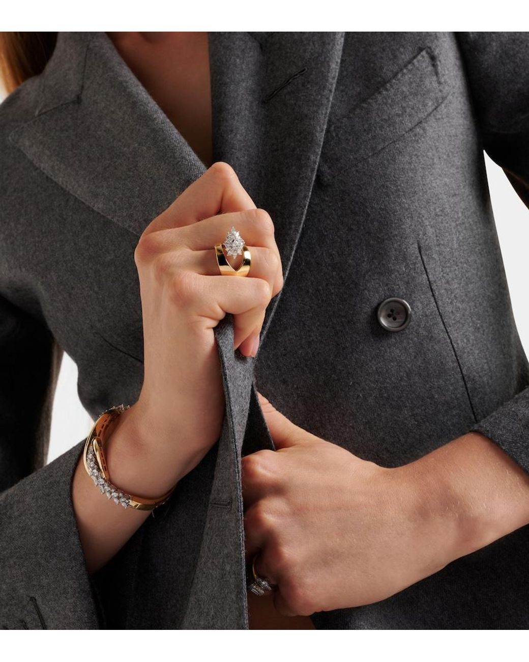 YEPREM Metallic Golden Strada 18Kt Ring With Diamonds