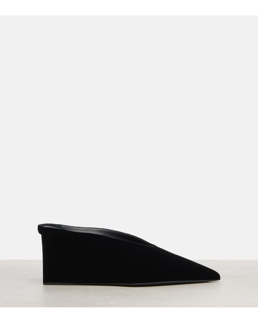 Alaïa Black Cube 75 Velvet Wedge Mules
