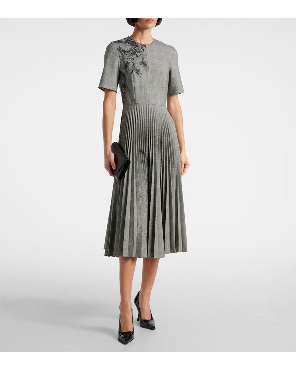 スカート theredthread S oval pleats dress gray THEREDTHREAD / ザレッドスレッド】S oval pleats dress