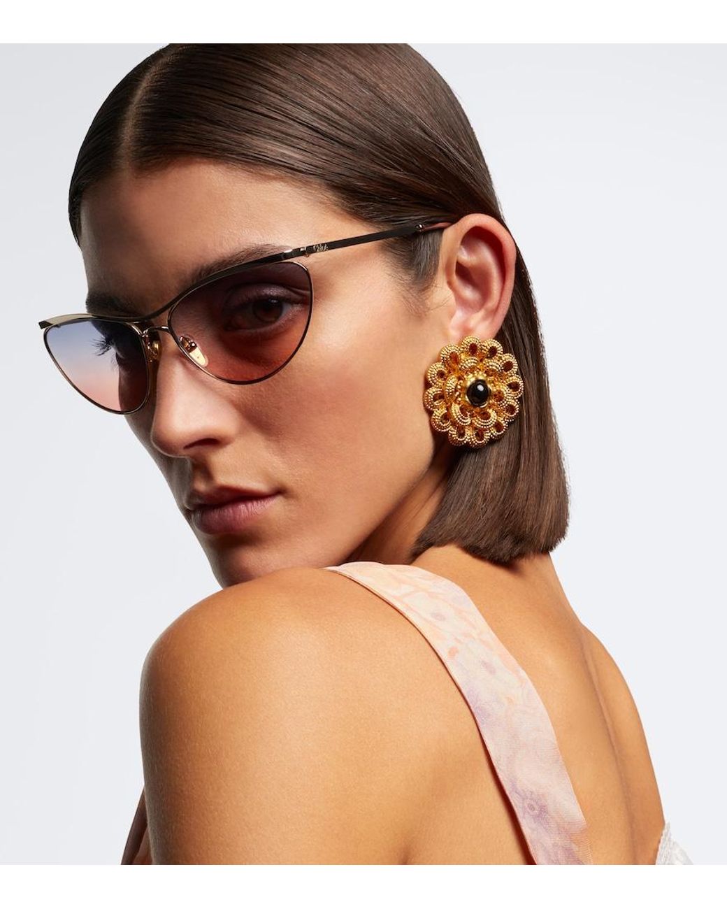 Chloé Pink Fashion Show Cat-Eye Sunglasses