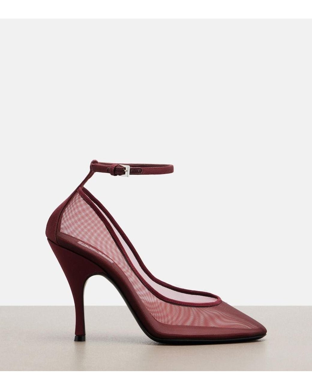 Alaïa Red Pumps Aus Mesh