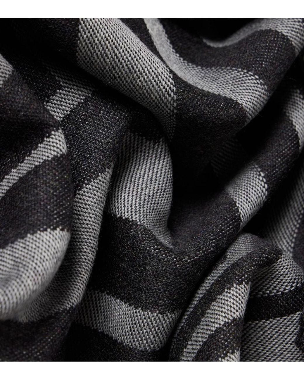 Sciarpa Neoma di Joseph in Black
