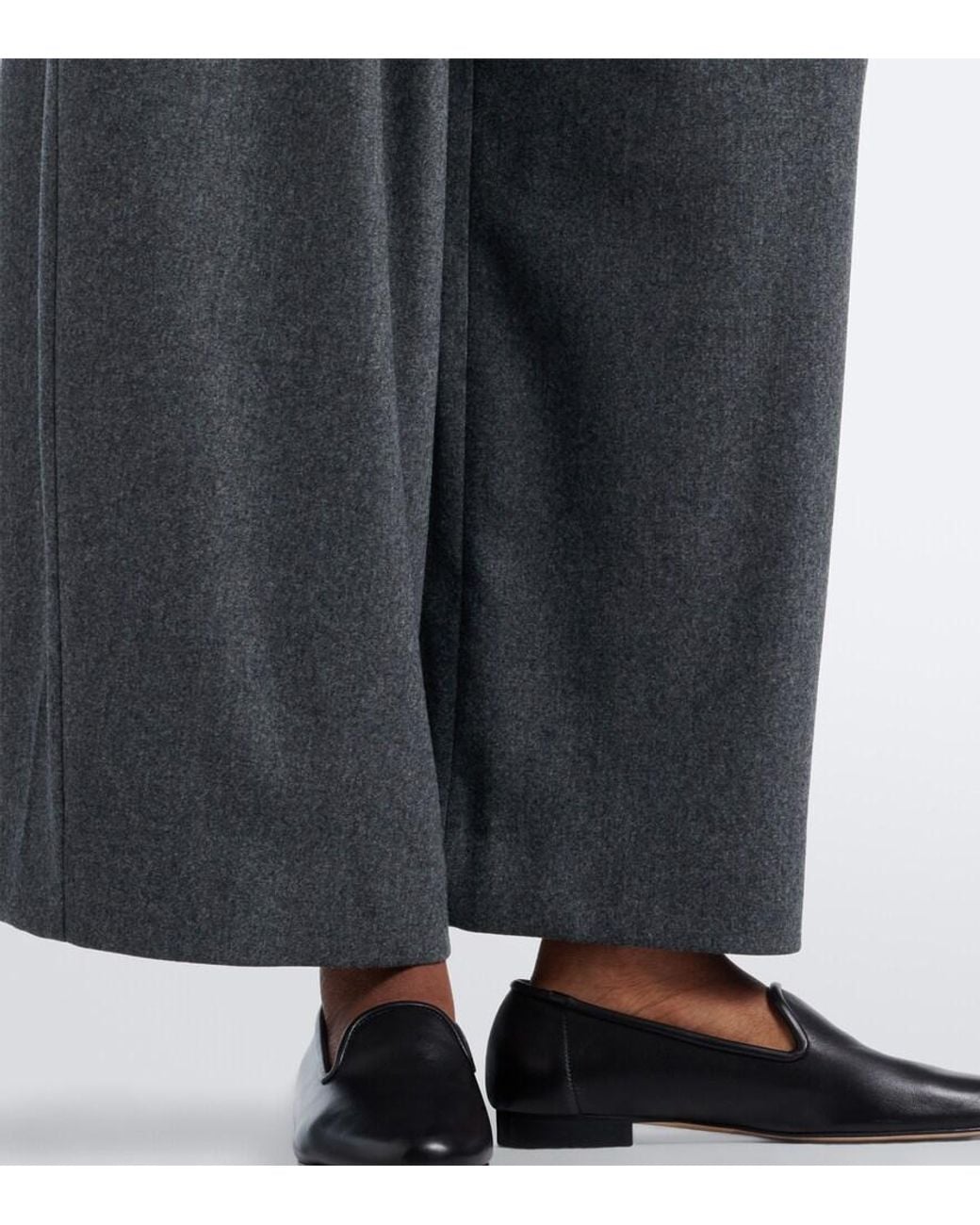 Max Mara Gray Pleated Wool Wide-Leg Pants