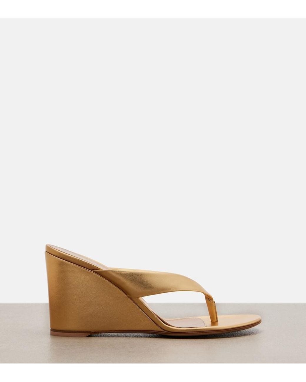 Gianvito Rossi Natural Leather Wedge Thong Sandals