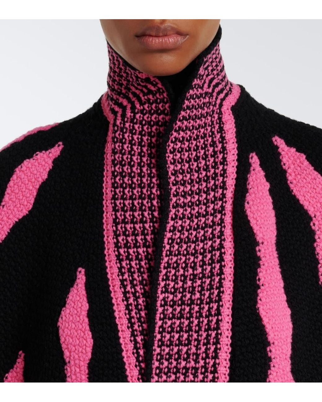 PUCCI Fiamme Wool Cape in Red | Lyst