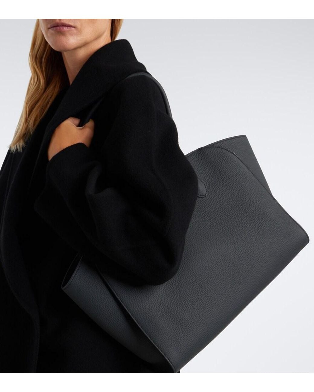Borsa Marlo 14 di The Row in Black
