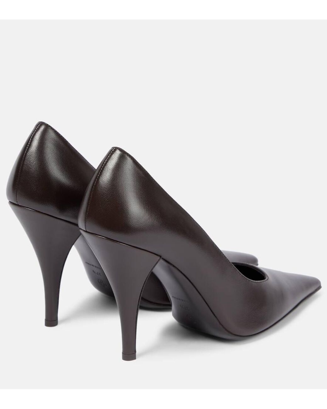 The Row Pumps Lana aus Leder in Schwarz Lyst DE