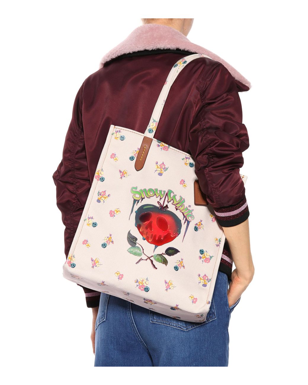 Snow white coach tote online