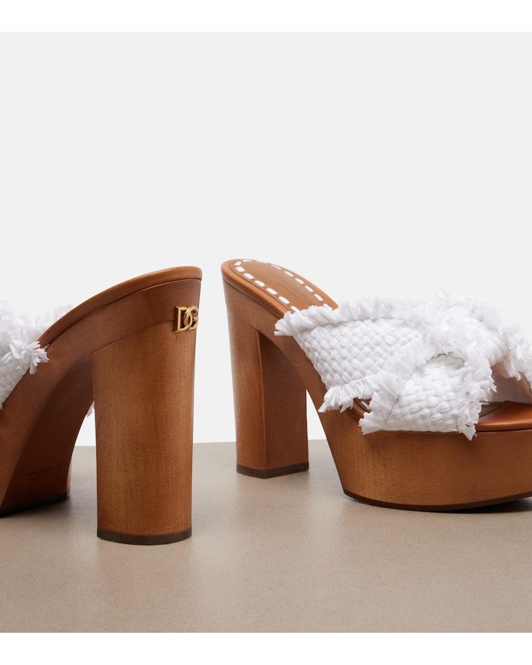 Dolce & Gabbana Brown Plateau-Pantoletten
