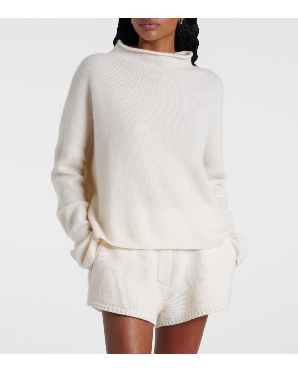 Lisa Yang White Sandy Cashmere Turtleneck Sweater