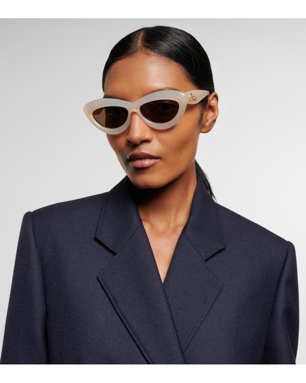 Loewe Brown Curvy Cat-Eye Sunglasses