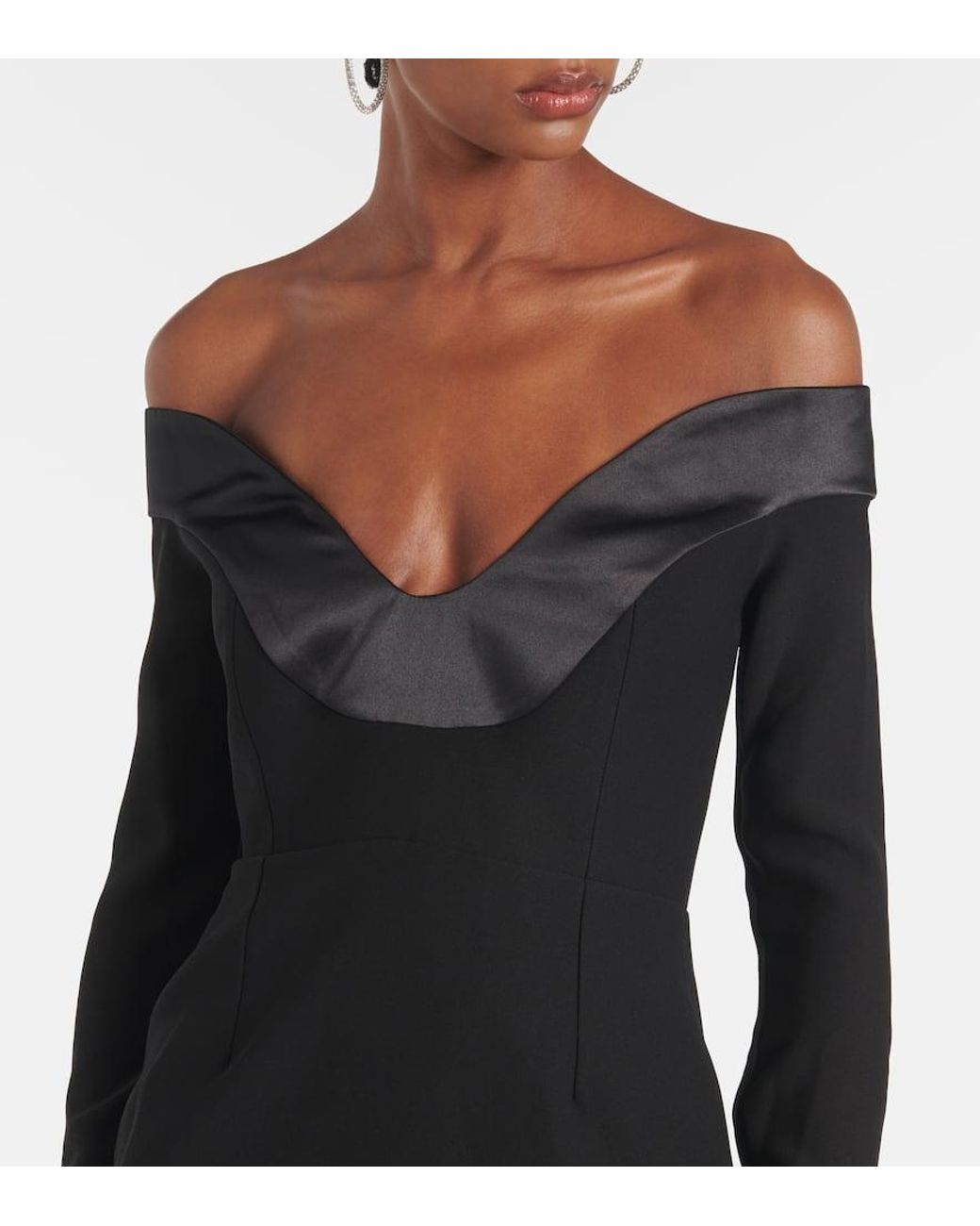 The New Arrivals Ilkyaz Ozel Black Orreda Off-Shoulder Gown