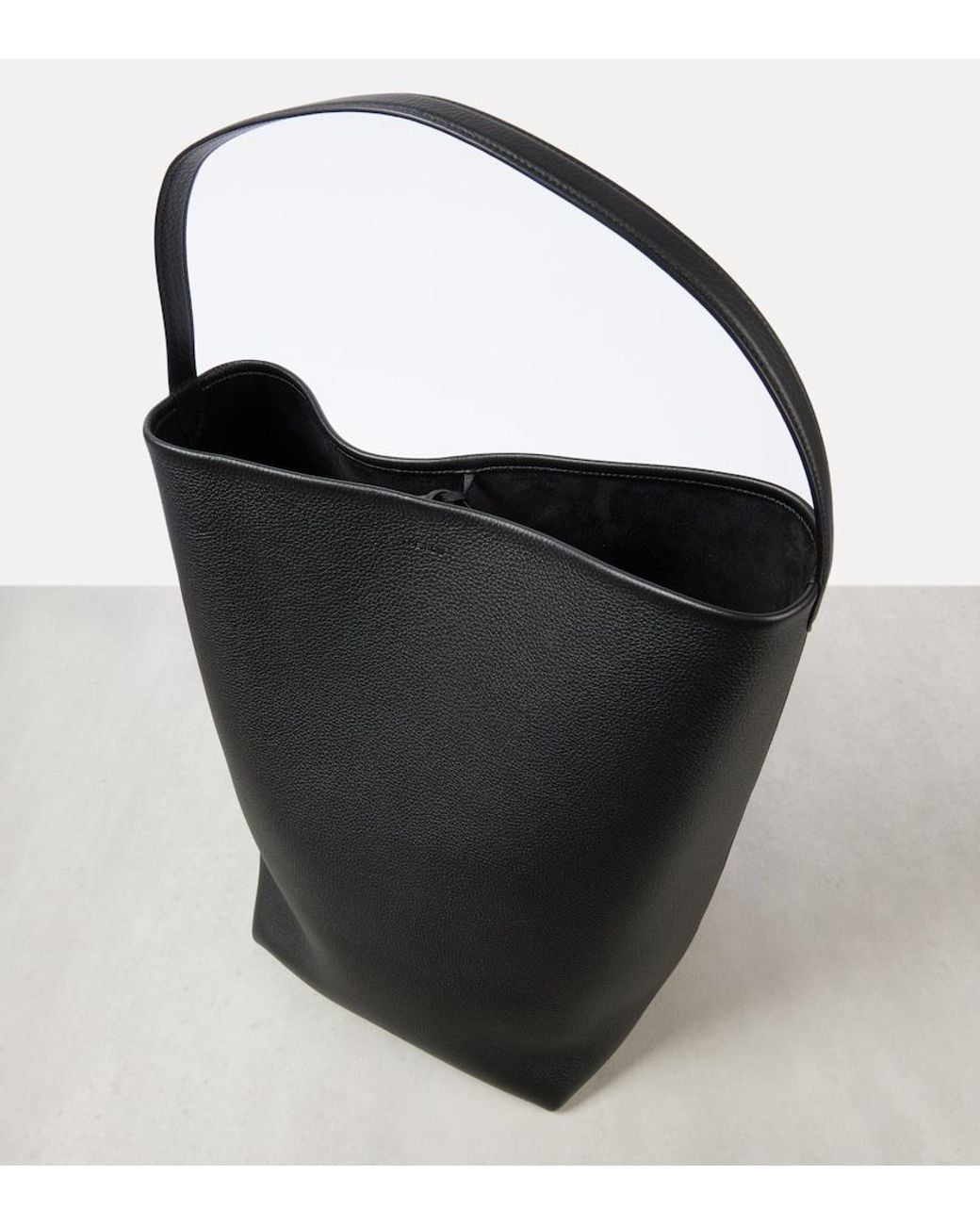The Row Black Tote Bag Park Large N/S Aus Leder