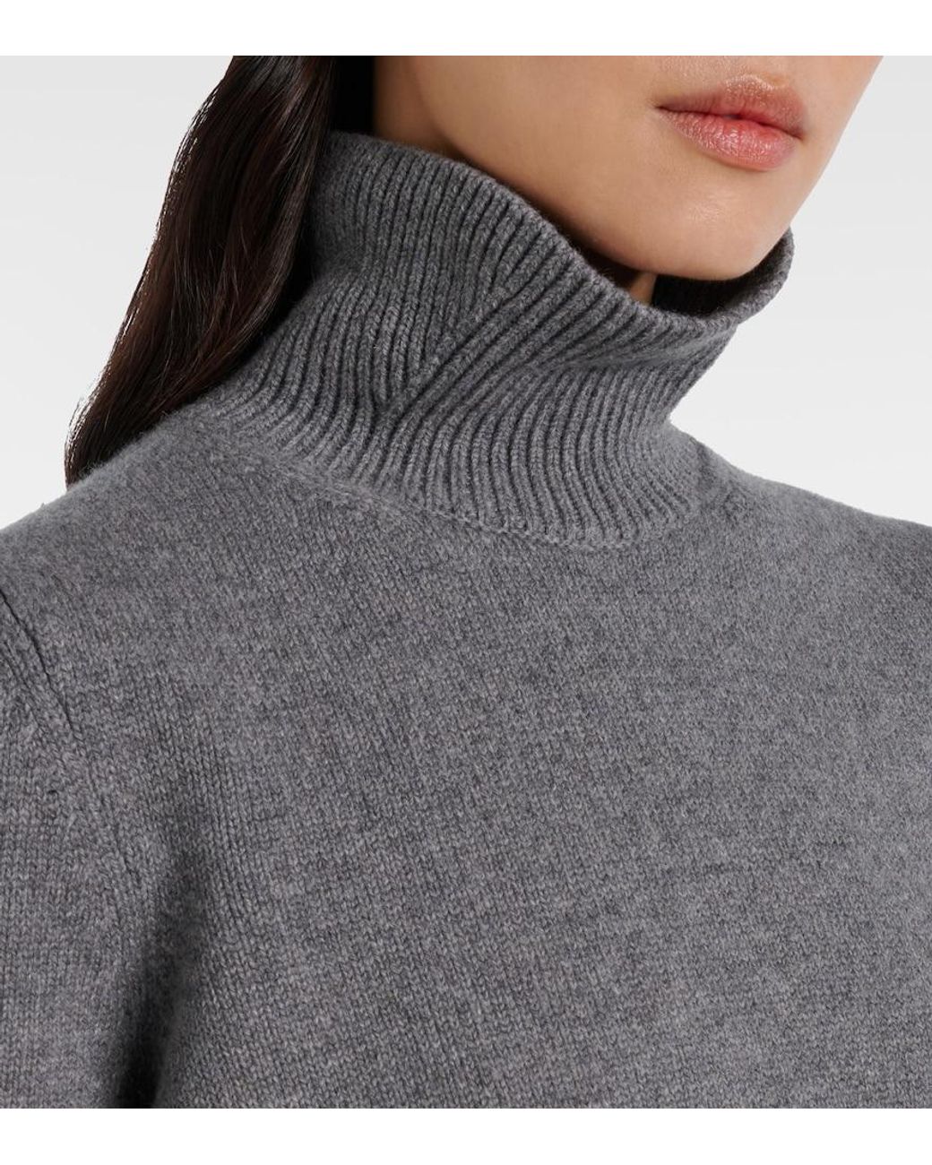 Alaïa Gray Cropped Cashmere-Blend Turtleneck Top