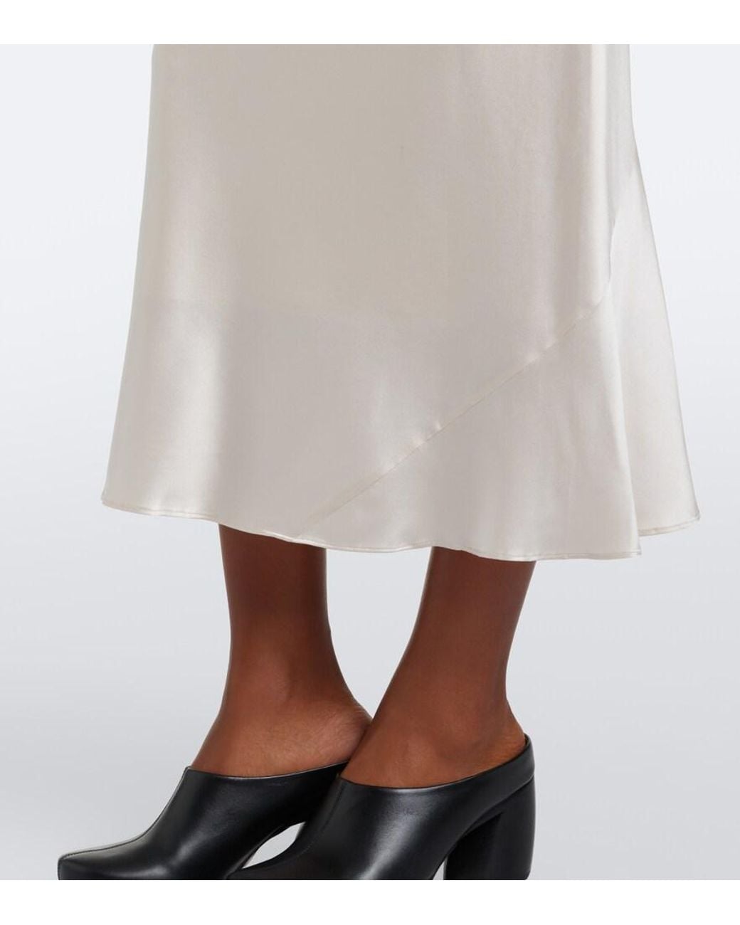 Dorothee Schumacher Natural Sense Of Shine Silk-Blend Satin Slip Skirt