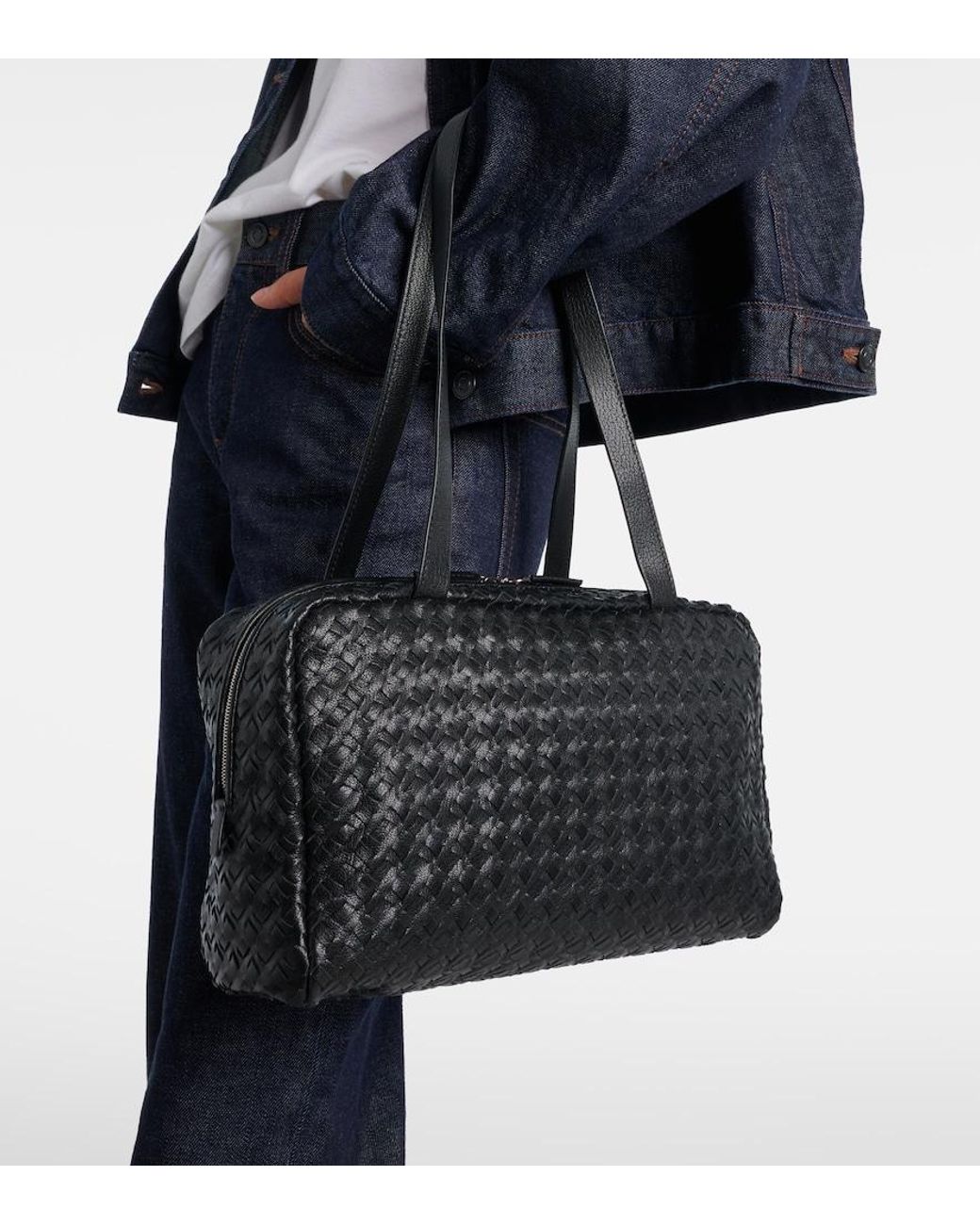 The Row Black Schultertasche Astra Aus Leder