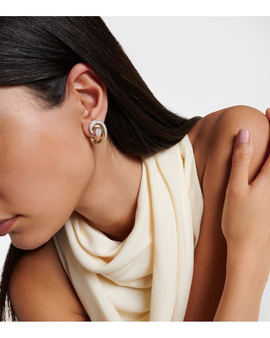 YEPREM White Golden Strada 18Kt And Earrings With Diamonds