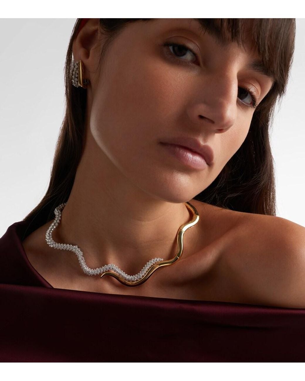 YEPREM Metallic Golden Strada 18Kt And Necklace With Diamonds