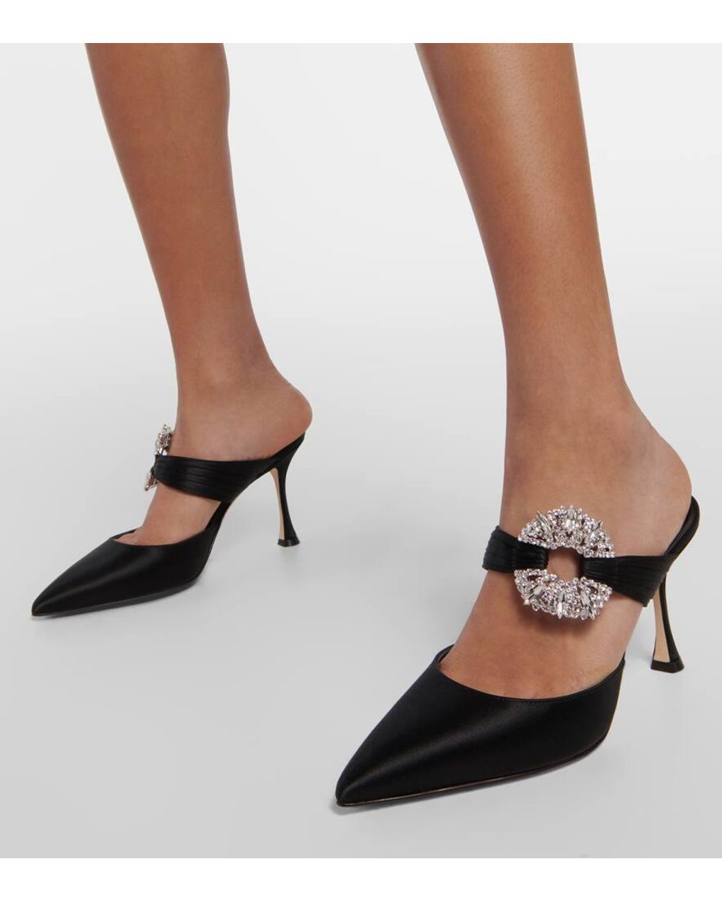 Manolo Blahnik Maiduguri 90 Satin Mules in Black | Lyst