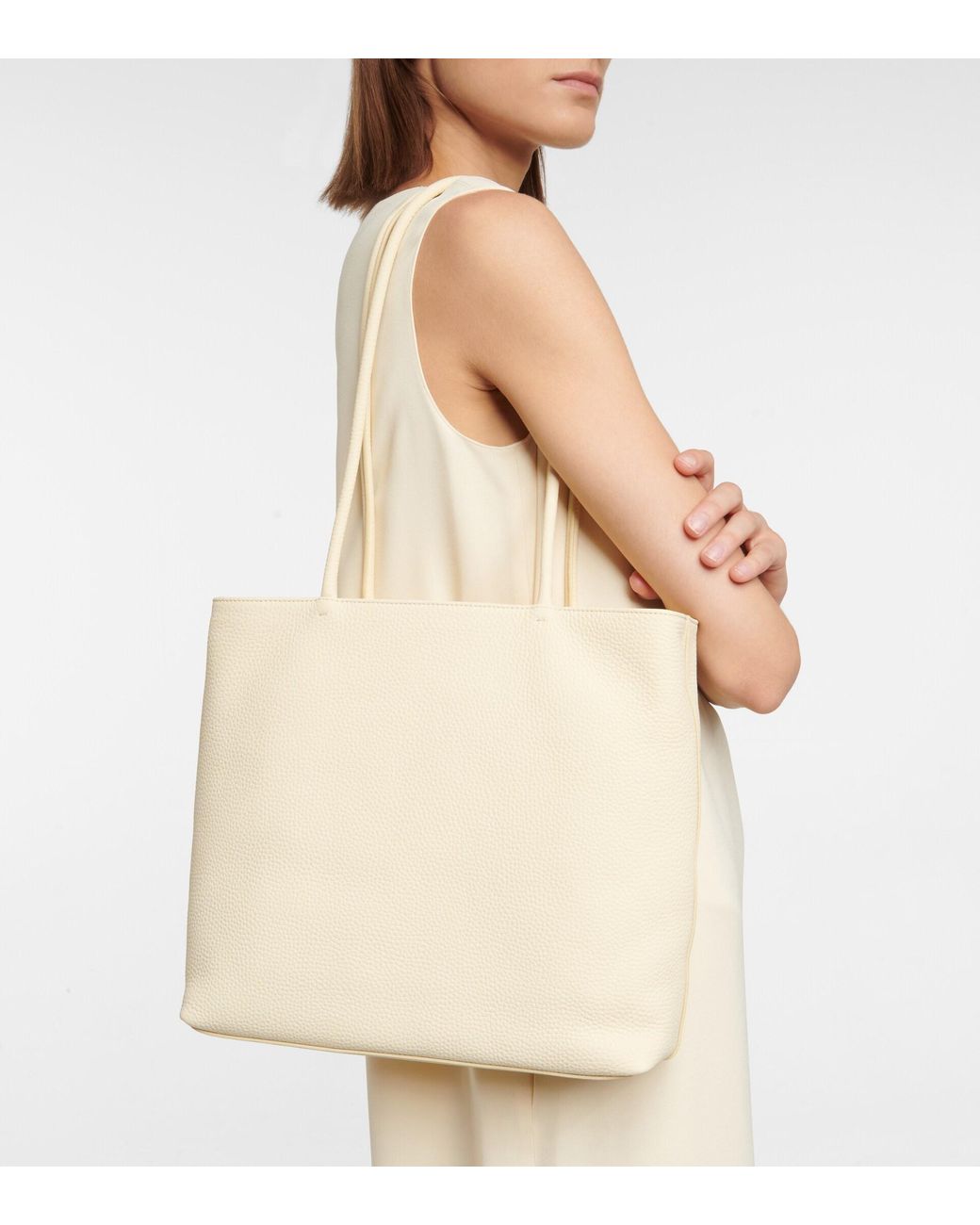 The Row Portfolio Medium Leather Shoulder Bag in White | Lyst
